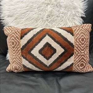 Magaschoni Diamond Patterned Pillow in Brown and Black